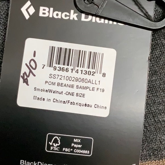 Black Diamond POM BEANIE - Smoke/Walnut - Picture 6 of 12